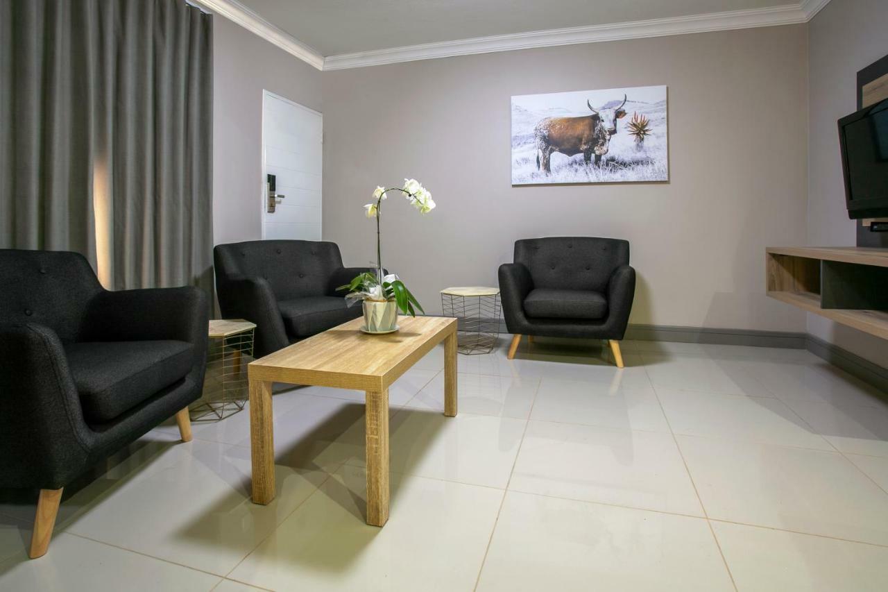 Hotel At Hatfield Apartments Pretoria-Noord Exteriér fotografie